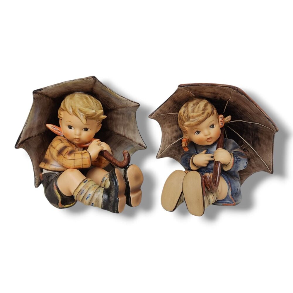 Hummel Umbrella Boy and Girl TMK 6 Goebel 152 A B West Germany 4.75" 152/0 Set